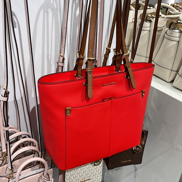 MICHAEL KORS JET SET TRAVEL MEDIUM DOUBLE POCKET TOTE NON-LEATHER VEGAN 

NWT - Picture 3 of 16